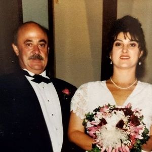 Meet your Posher, April